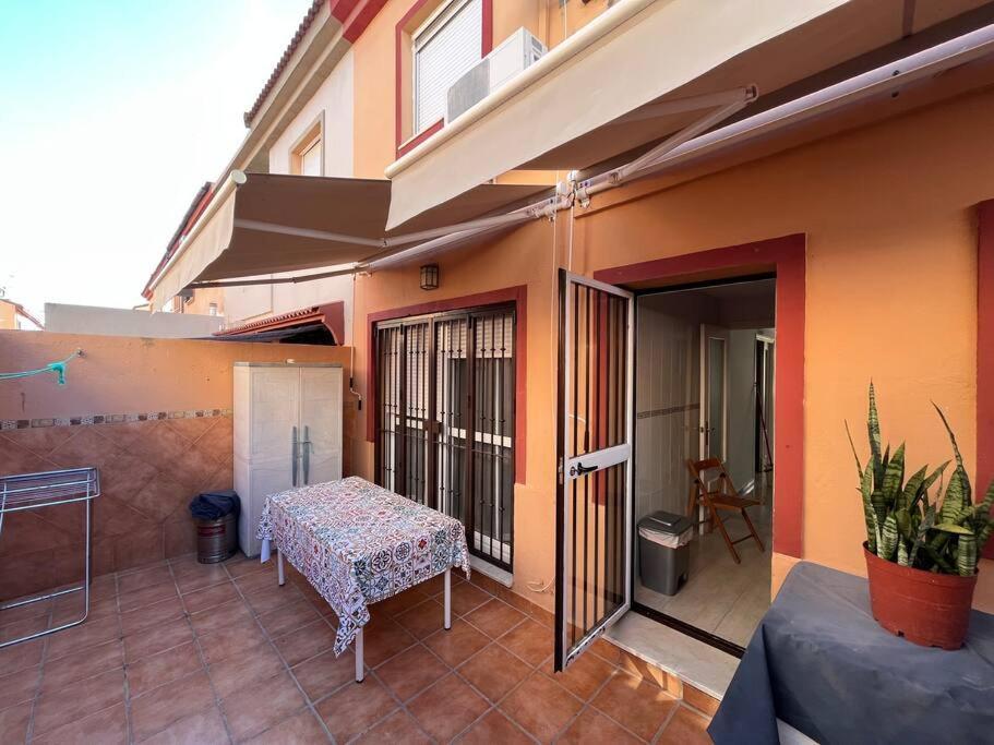 Casa Luz Y Azahar Villa ซานฮวน เดล ปูแอร์โต ภายนอก รูปภาพ
